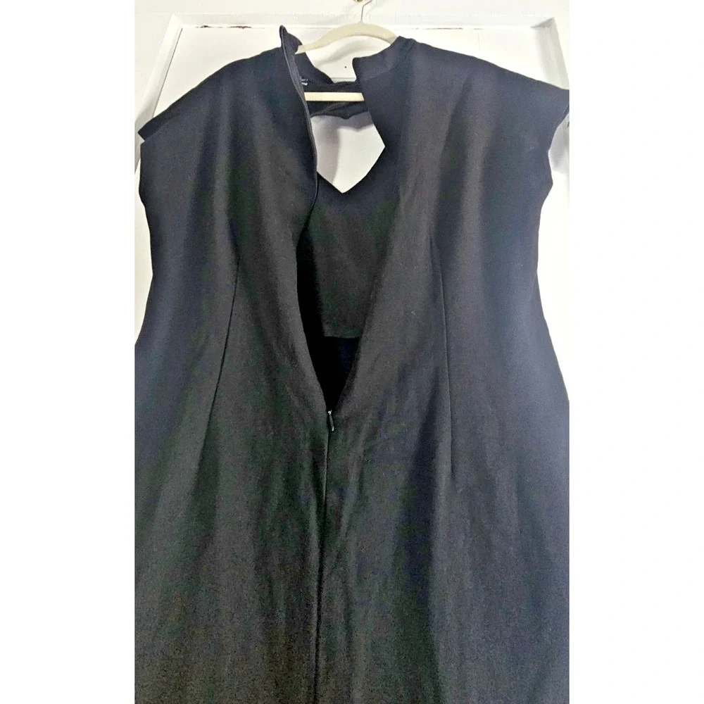 Retro Licious woman 2X BLACK heart-shaped cutout front midi dress
